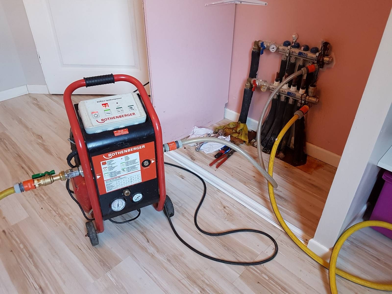 Ataşehir Mevlana Vaillant Hermetik Şofben Kombi Bakımı